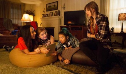 Jem and the Holograms 